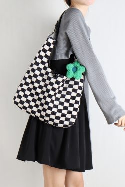 Large Capacity Flower Checkerboard Tote Bag for Women - Versatile Shoulder Bag for Class, Commuting, and Spring Outings