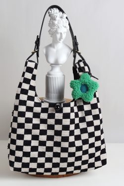 Large Capacity Flower Checkerboard Tote Bag for Women - Versatile Shoulder Bag for Class, Commuting, and Spring Outings