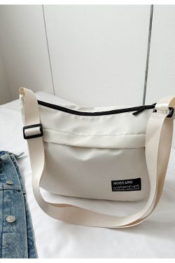 Large Capacity Harajuku Retro Casual Canvas Bag - Waterproof Dumpling Crossbody Bag for College Students and Women