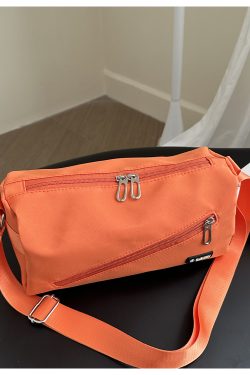Large Capacity Nylon Women's Crossbody Bag with Wide Shoulder Strap - Trendy High-End Toast Pillow Style 2025