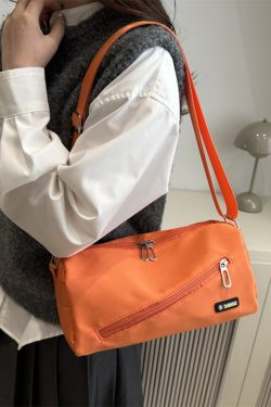 Large Capacity Nylon Women's Crossbody Bag with Wide Shoulder Strap - Trendy High-End Toast Pillow Style 2025