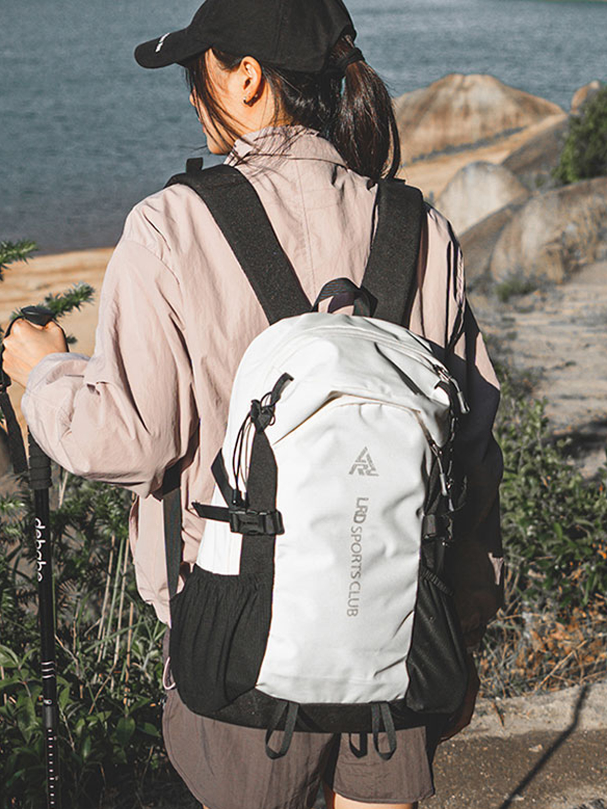 Large Capacity Outdoor Hiking Backpack for Sports Travel - 2025 Summer Double Shoulder Design Large Capacity Outdoor Hiking Backpack for Sports Travel - 2025 Summer Double Shoulder Design