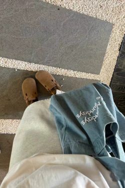 Large Capacity Retro Denim Canvas Tote Bag for Commuters and College Students - Embroidered Shoulder Handbag