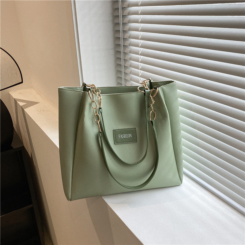 Large Capacity Summer Handbag for Women – Versatile High-End Shoulder Tote Bag for Commuting and Everyday Style 2025 Large Capacity Summer Handbag for Women – Versatile High-End Shoulder Tote Bag for Commuting and Everyday Style 2025