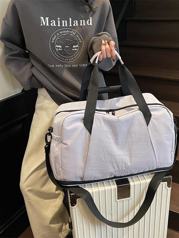 Large Capacity Travel Bag for Women - Stylish Lightweight Handbag, Maternity Tote, Sports Fitness & Versatile Luggage Bag Large Capacity Travel Bag for Women - Stylish Lightweight Handbag, Maternity Tote, Sports Fitness & Versatile Luggage Bag