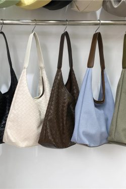 Large Capacity Women's Canvas Woven Underarm Tote Bag - Casual Versatile Style for 2024, Perfect for Daily Use