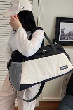 Large Capacity Women's Carry-On Travel Bag - Lightweight Handbag for Short-Distance Trips, Sports, and Luggage Organization