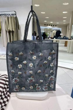 Large Capacity Women's Commuter Tote Bag - 2025 New Embroidered Floral Daisy Mesh Design