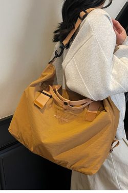 Large Capacity Women's Commuter Travel Bag - Lightweight Fitness Shoulder Bag, Perfect for Maternity & Everyday Use