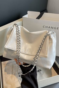 Large Capacity Women's Shoulder Bag, 2025 Fashion Commuter Tote for College Students, Stylish Classroom Bag