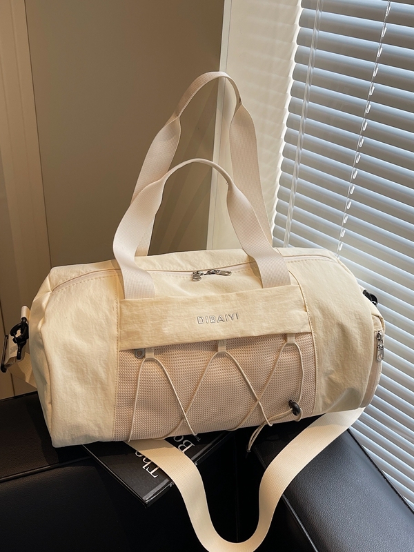 Large Capacity Women's Travel Bag - Handheld Fitness Bag with Dry Wet Separation for Sports, Yoga, Swimming, Lightweight Luggage Large Capacity Women's Travel Bag - Handheld Fitness Bag with Dry Wet Separation for Sports, Yoga, Swimming, Lightweight Luggage