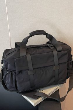 Large Capacity Women's Travel Bag - Stylish Hand-Held Sports Fitness Shoulder Luggage & Maternity Storage Bag