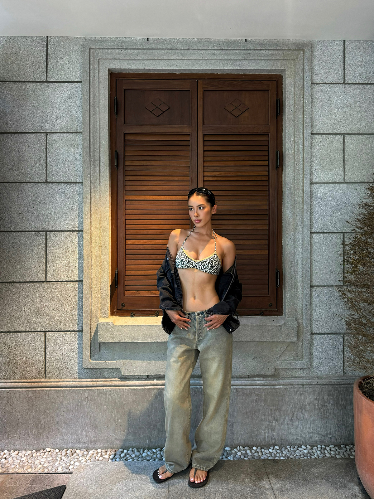 Leopard Print Bikini with Shiny Gold Thread, Quick-Dry Fabric & Removable Chest Pad - Trendy Swimwear for Y2K Style Leopard Print Bikini with Shiny Gold Thread, Quick-Dry Fabric & Removable Chest Pad - Trendy Swimwear for Y2K Style