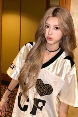 Leopard Print Heart Retro V-Neck T-Shirt for Women - American Style Casual Short Sleeve Sports Top, Quick-Dry Summer Outfit