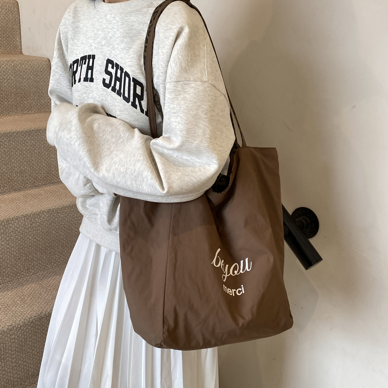 Leopard Print Reversible Canvas Tote Bag for Women, 2025 Trendy Large Capacity College Style Casual Bag Leopard Print Reversible Canvas Tote Bag for Women, 2025 Trendy Large Capacity College Style Casual Bag