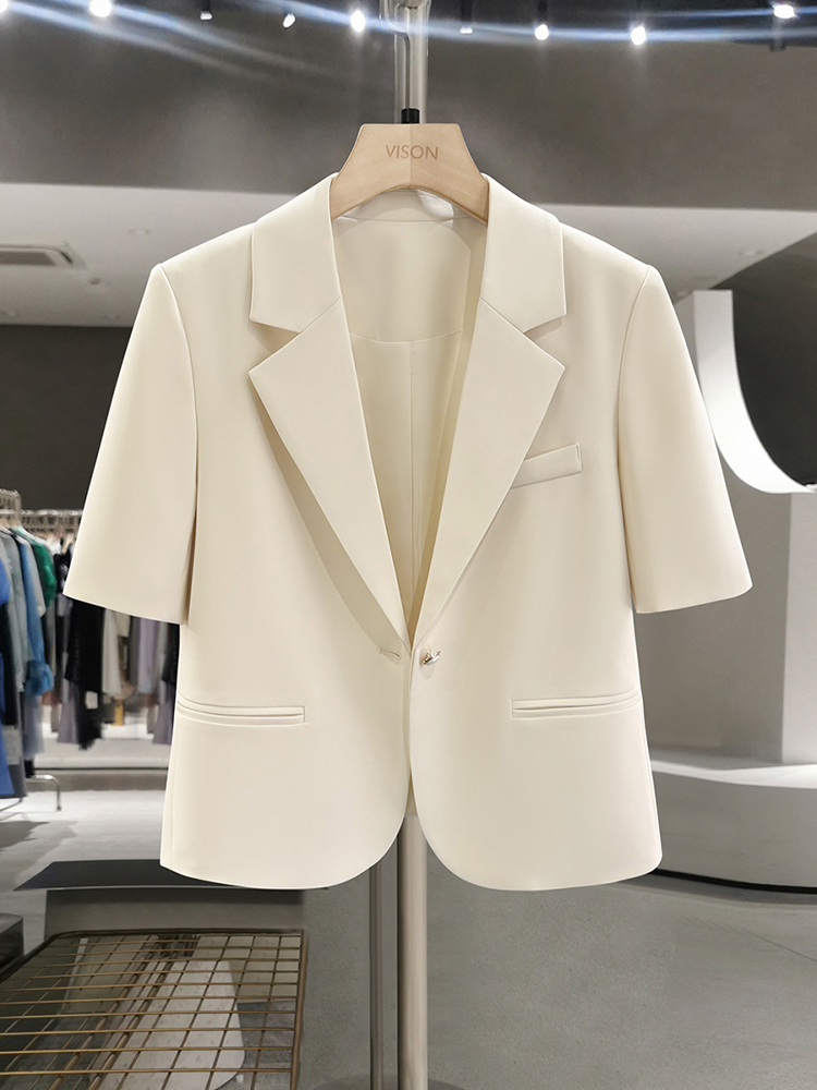Light Beige Korean-Style Thin Blazer for Women, Elegant French Design, Petite Fit, Summer 2025 Collection Light Beige Korean-Style Thin Blazer for Women, Elegant French Design, Petite Fit, Summer 2025 Collection