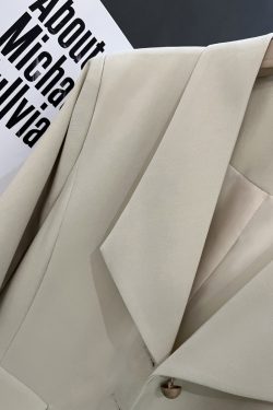 Light Beige Thin Design Blazer for Women - Vintage College Style Suit, 2025 Summer Trend, Chic and Mature Fashion