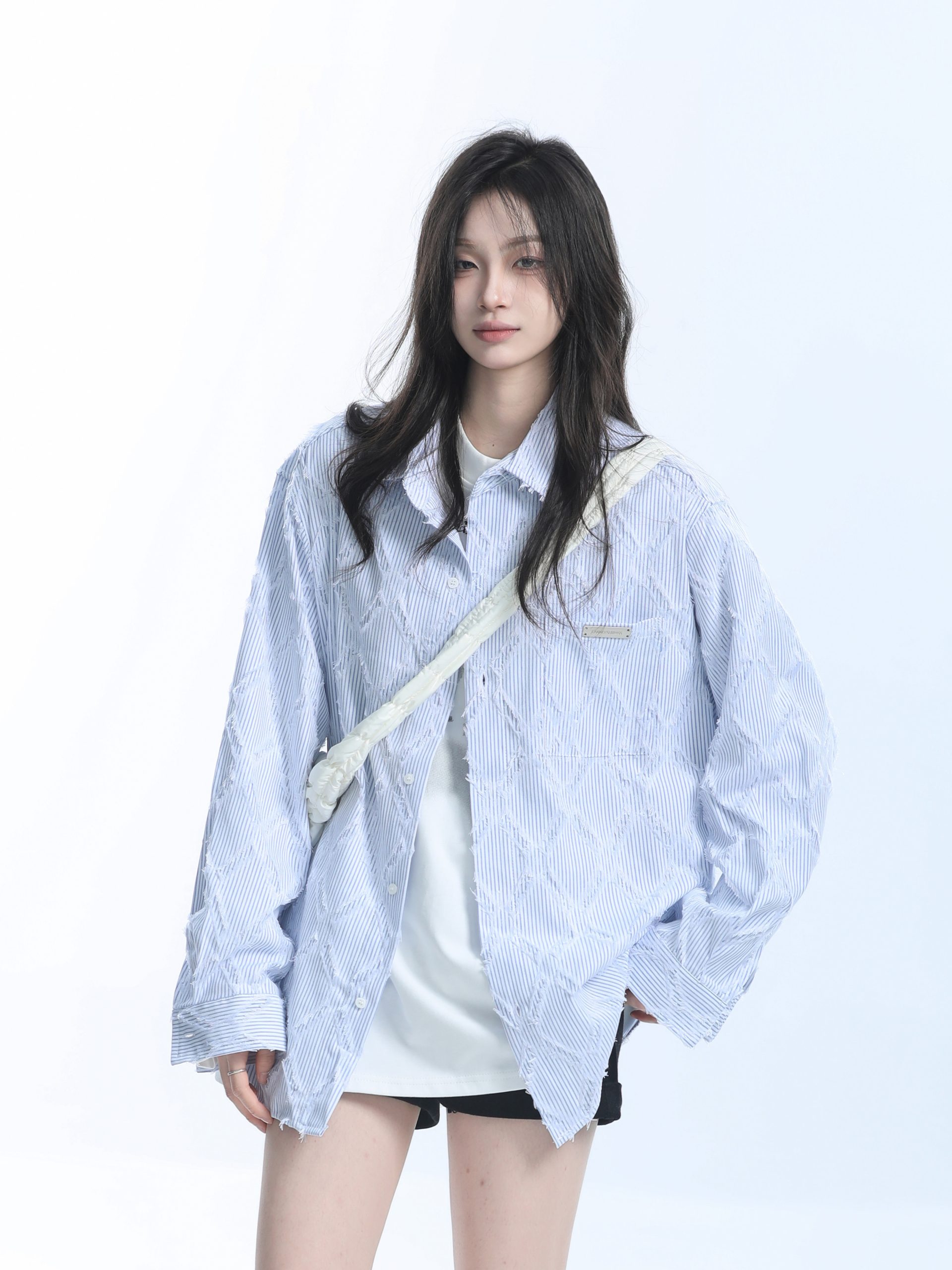Light Blue Diamond-Patterned Brushed Long Sleeve Shirt for Women - Unique Loose Fit, Chic Casual Style Light Blue Diamond-Patterned Brushed Long Sleeve Shirt for Women - Unique Loose Fit, Chic Casual Style