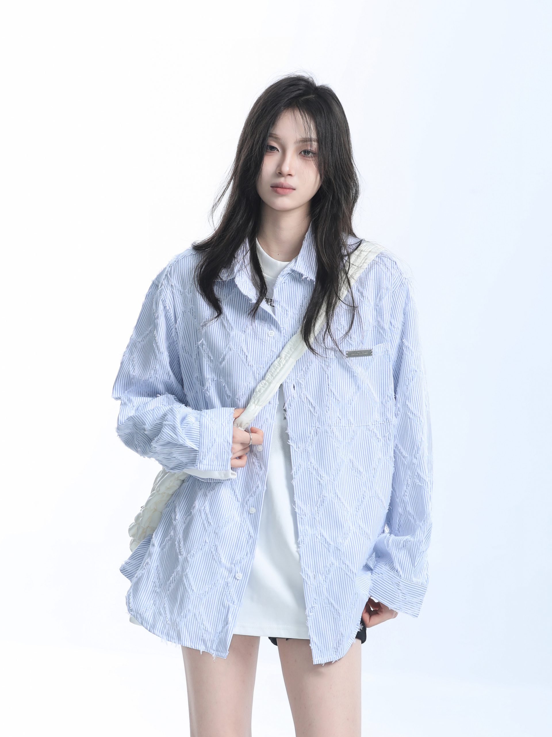 Light Blue Diamond-Patterned Brushed Long Sleeve Shirt for Women - Unique Loose Fit, Chic Casual Style Light Blue Diamond-Patterned Brushed Long Sleeve Shirt for Women - Unique Loose Fit, Chic Casual Style