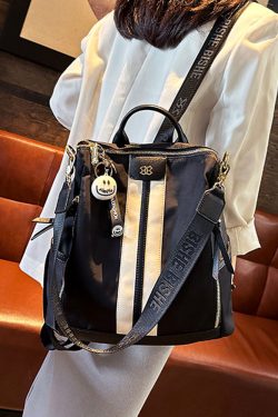 Light Luxury Classic Commuter Backpack for Women - Water-Resistant Dual-Use Shoulder and Backpack, Stylish High-End Design