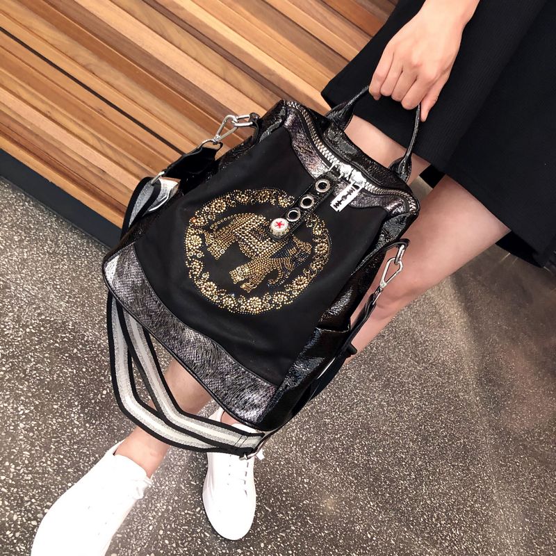 Light Luxury Fashion Backpack for Women - Large Capacity Dual-Use Shoulder Bag, High-End Commuting Style Light Luxury Fashion Backpack for Women - Large Capacity Dual-Use Shoulder Bag, High-End Commuting Style