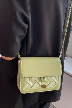 Light Luxury French Shoulder Bag - Versatile Lightweight Crossbody Chain Bag - Small Square Design for Women - Fashionable Commuting Accessory