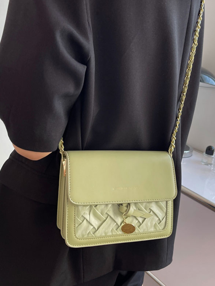 Light Luxury French Shoulder Bag - Versatile Lightweight Crossbody Chain Bag - Small Square Design for Women - Fashionable Commuting Accessory Light Luxury French Shoulder Bag - Versatile Lightweight Crossbody Chain Bag - Small Square Design for Women - Fashionable Commuting Accessory