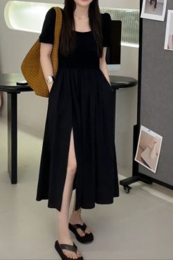 Light Luxury Plus-Size Little Black Dress, French Hepburn Style, Square Neck, Flattering Split Design for Curvy Figures, Summer Fashion