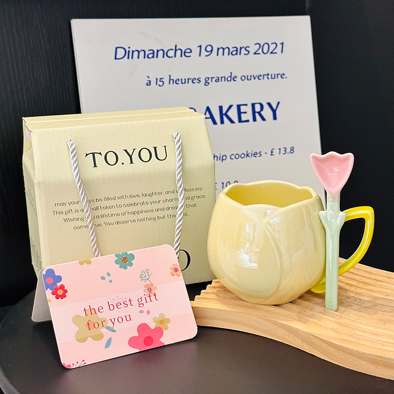 Light Luxury Tulip Ceramic Drinking Cup - Elegant Gift for Girls, Perfect Birthday Mug for Best Friends Light Luxury Tulip Ceramic Drinking Cup - Elegant Gift for Girls, Perfect Birthday Mug for Best Friends