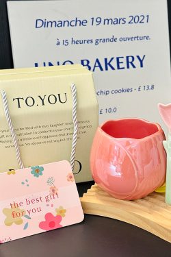 Light Luxury Tulip Ceramic Drinking Cup - Elegant Gift for Girls, Perfect Birthday Mug for Best Friends