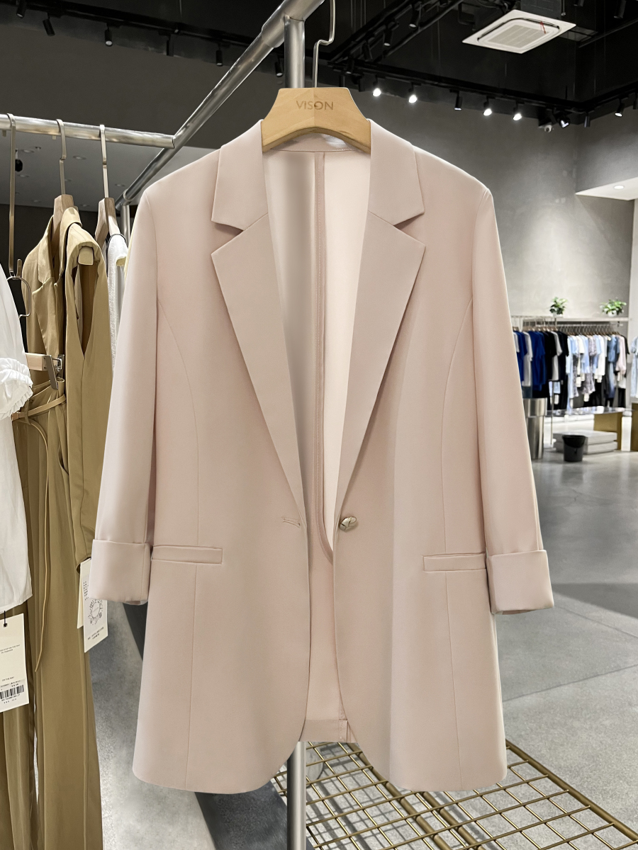 Light Pink Elegant Women's Blazer Jacket - Thin High-End Spring/Summer Suit Top for Intellectual Style Light Pink Elegant Women's Blazer Jacket - Thin High-End Spring/Summer Suit Top for Intellectual Style