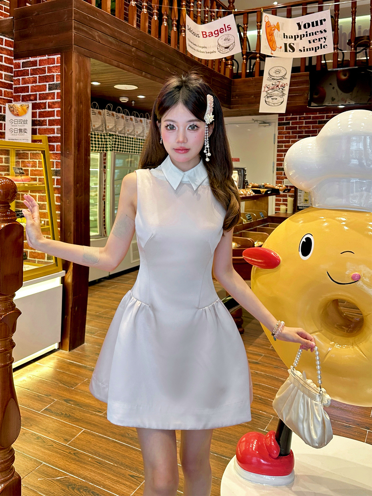 Light Pink Glossy Satin Sleeveless Shirt Dress with Waist-Cinching Design and Faux Two-Piece Skirt for Spring, Y2K Style Light Pink Glossy Satin Sleeveless Shirt Dress with Waist-Cinching Design and Faux Two-Piece Skirt for Spring, Y2K Style