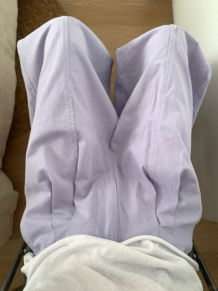 Light Purple Wide-Leg Cropped Jeans for Women - Plus Size, Loose Fit, Flattering for Pear-Shaped Figures, Trendy Casual Style Light Purple Wide-Leg Cropped Jeans for Women - Plus Size, Loose Fit, Flattering for Pear-Shaped Figures, Trendy Casual Style