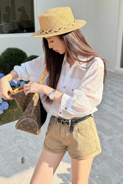 Lightweight Casual Rolled Hem Denim Shorts for Women - Summer Mid-Rise Straight Leg American Style