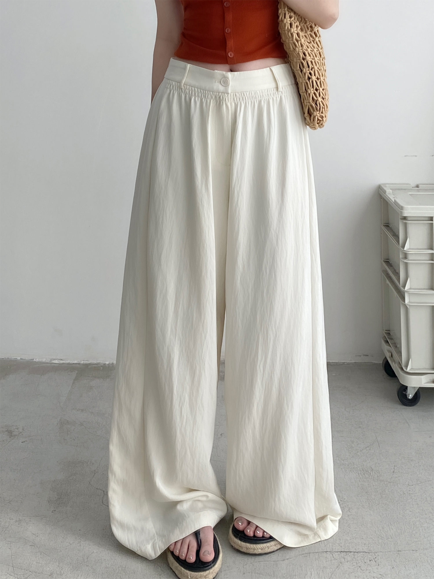 Lightweight Casual Wide-Leg Pants for Women, Loose Breathable Sun-Protective Floor-Length Trousers for Summer Fashion Lightweight Casual Wide-Leg Pants for Women, Loose Breathable Sun-Protective Floor-Length Trousers for Summer Fashion