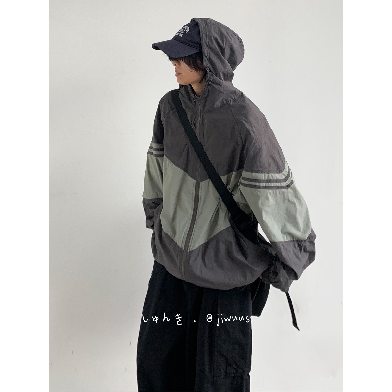 Lightweight Color-Blocked Hooded Sun Protection Jacket for Men and Women - Japanese Retro Outdoor Work Coat, Breathable Summer Style Lightweight Color-Blocked Hooded Sun Protection Jacket for Men and Women - Japanese Retro Outdoor Work Coat, Breathable Summer Style