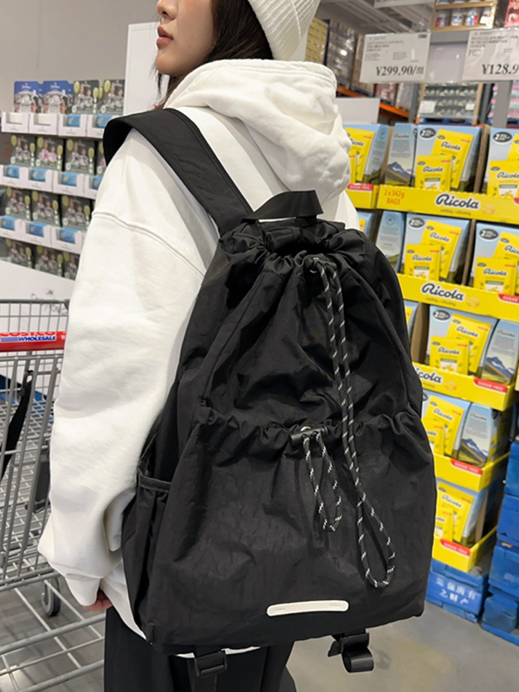 Lightweight Drawstring Backpack for Men - Summer 2025 Outdoor Cycling & Travel Bag, Ideal for School & Mountaineering Adventures Lightweight Drawstring Backpack for Men - Summer 2025 Outdoor Cycling & Travel Bag, Ideal for School & Mountaineering Adventures