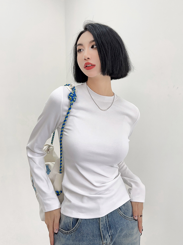 Lightweight Fitted Short Sleeve Round Neck T-Shirt for Women - Spring/Summer Basic Top, Perfect for Casual Outfits Lightweight Fitted Short Sleeve Round Neck T-Shirt for Women - Spring/Summer Basic Top, Perfect for Casual Outfits