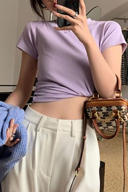 Lightweight Fitted Short Sleeve Round Neck T-Shirt for Women - Spring/Summer Basic Top, Perfect for Casual Outfits