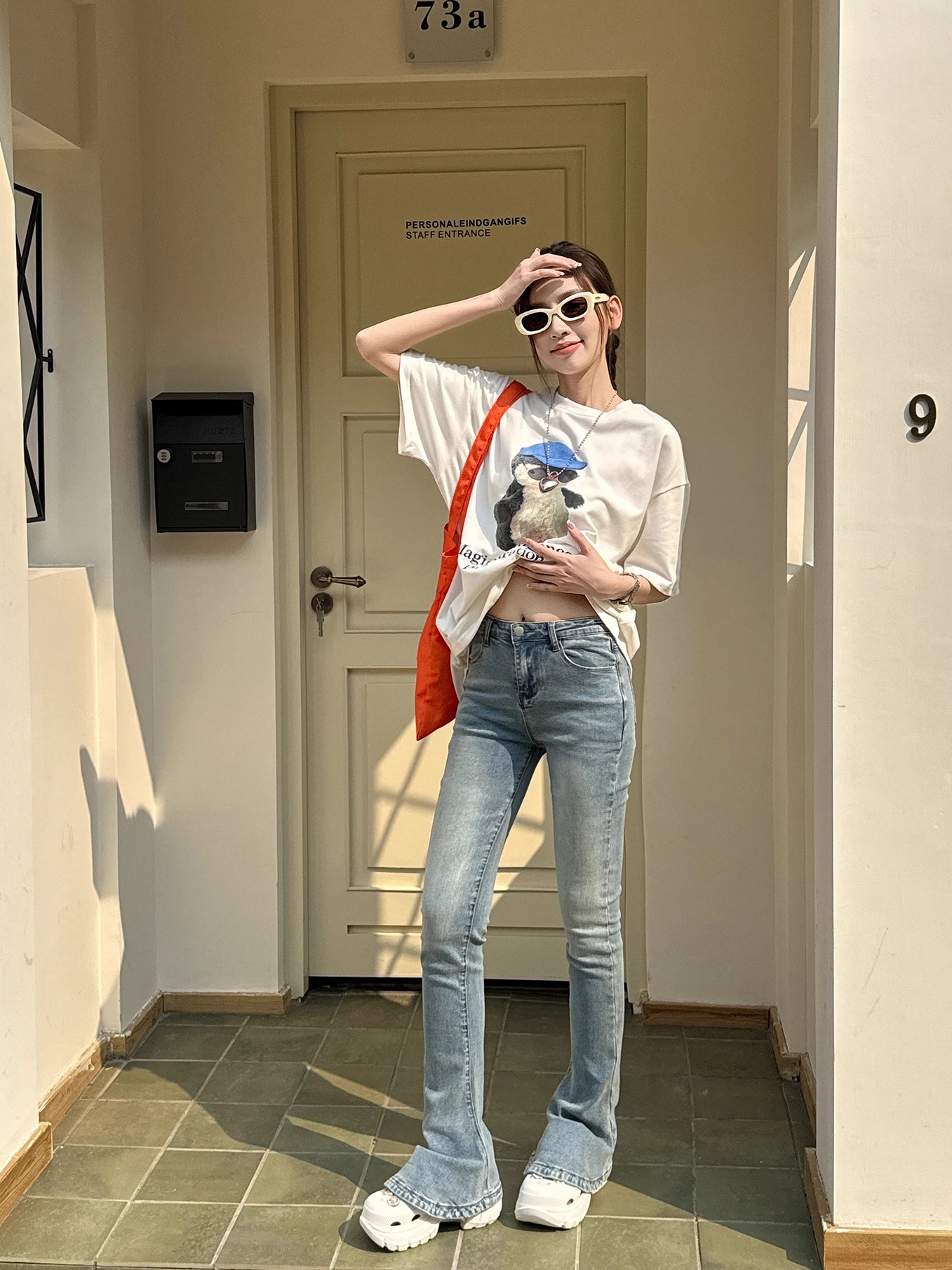 Lightweight Fleece Mid-Rise Slim Fit Flared Jeans for Women - Perfect for Spring and Autumn, Casual Chic Style Lightweight Fleece Mid-Rise Slim Fit Flared Jeans for Women - Perfect for Spring and Autumn, Casual Chic Style