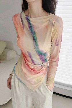 Lightweight Gradient Mesh Top with Long Sleeves, Draped Neckline, Loose Fit, Pullover Style, Elastic Irregular Pleats for a Chic Look