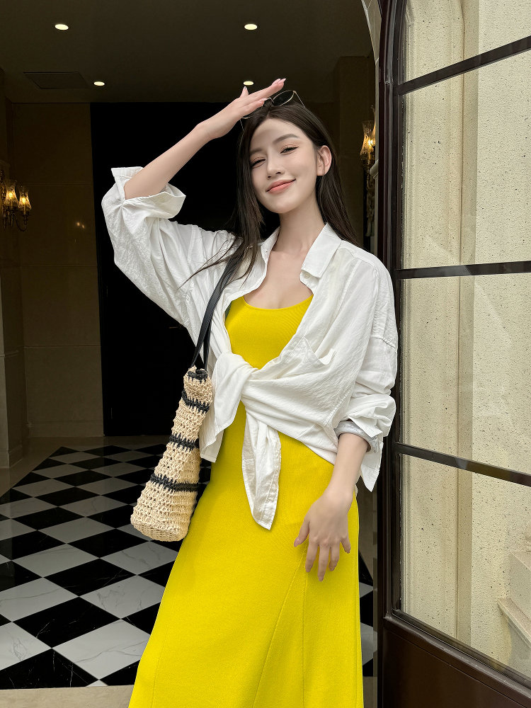 Lightweight High-Quality Knitted Slim Fit Square Collar Ice Feel Vacation Tank Dress for Spring and Summer Lightweight High-Quality Knitted Slim Fit Square Collar Ice Feel Vacation Tank Dress for Spring and Summer