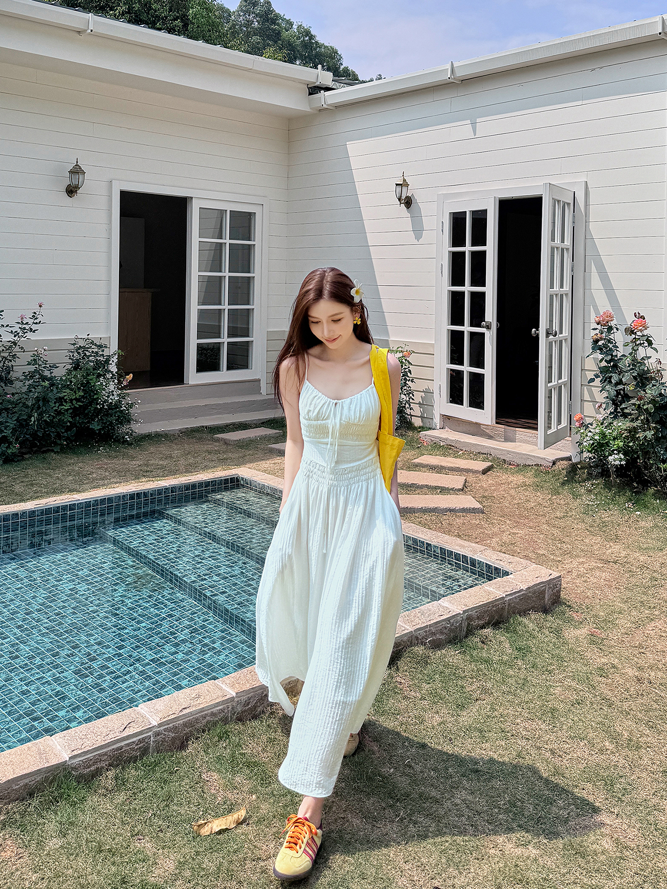 Lightweight High-Waisted Long Dress with Straps, Hollow Out Design, Slimming A-Line Silhouette for Summer Vacation Style Lightweight High-Waisted Long Dress with Straps, Hollow Out Design, Slimming A-Line Silhouette for Summer Vacation Style