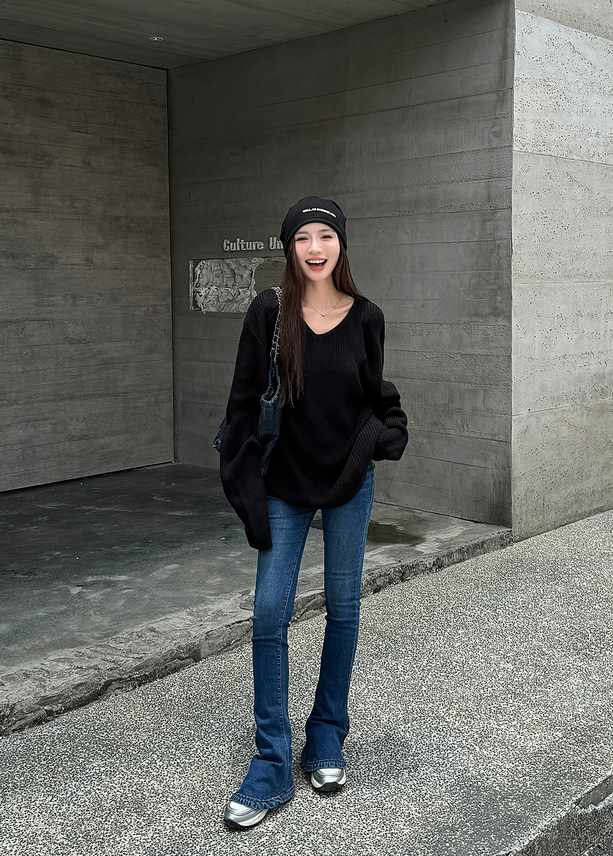 Lightweight High-Waisted Slim-Fit Flared Pants for Spring & Autumn - Extra Long Deep Blue Denim Jeans Lightweight High-Waisted Slim-Fit Flared Pants for Spring & Autumn - Extra Long Deep Blue Denim Jeans