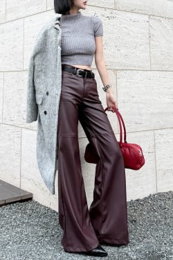 Lightweight High-Waisted Wide-Leg Flared Pants for Women - Slimming Mid-Rise Floor-Length PU Leather Trousers for Spring & Autumn