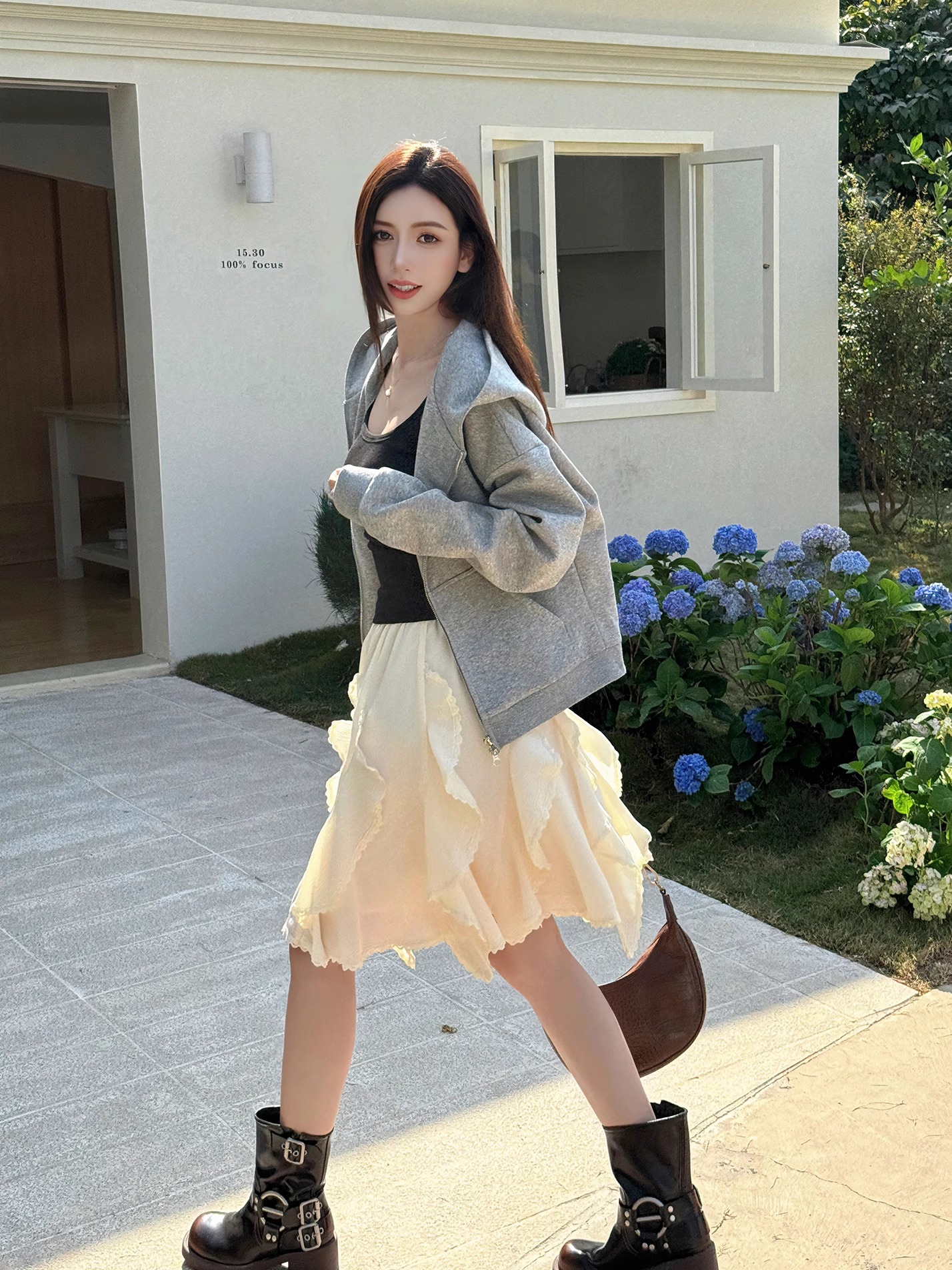 Lightweight Irregular Lace Ruffled A-Line Skirt – Versatile Chiffon Cake Skirt for Spring and Summer Fashion Lightweight Irregular Lace Ruffled A-Line Skirt – Versatile Chiffon Cake Skirt for Spring and Summer Fashion