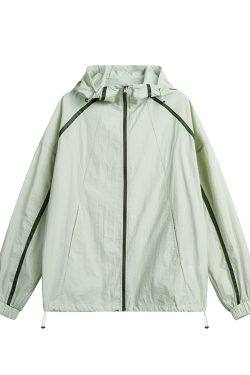 Lightweight Japanese-Style Hooded Sun Protection Jacket for Men & Women, Loose-Fitting Summer Sports Outerwear, Cool & Comfortable