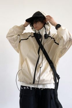 Lightweight Japanese-Style Hooded Sun Protection Jacket for Men & Women, Loose-Fitting Summer Sports Outerwear, Cool & Comfortable