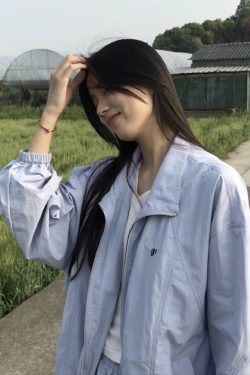 Lightweight Japanese-Style Stand Collar Sun Protection Jacket for Women, 2025 Summer Short Coat, UV Protection, Breathable Fashion.