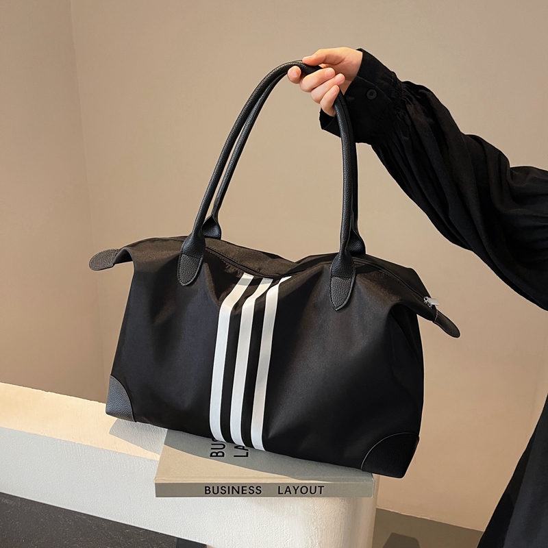 Lightweight Large Capacity Shoulder Tote Bag for Travel, Maternity Storage, Gym, Fitness - Versatile Everyday Use Lightweight Large Capacity Shoulder Tote Bag for Travel, Maternity Storage, Gym, Fitness - Versatile Everyday Use